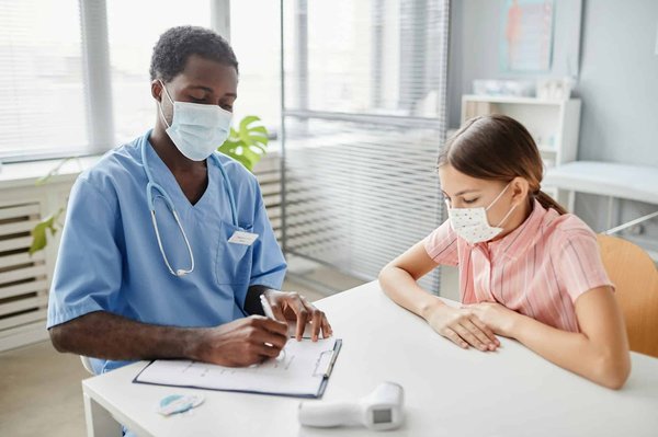 Comment organiser une visite des monastères de Meteora en Grèce sans guide?